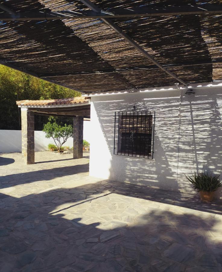 奥尔希瓦Cortijo Lalo别墅 外观 照片