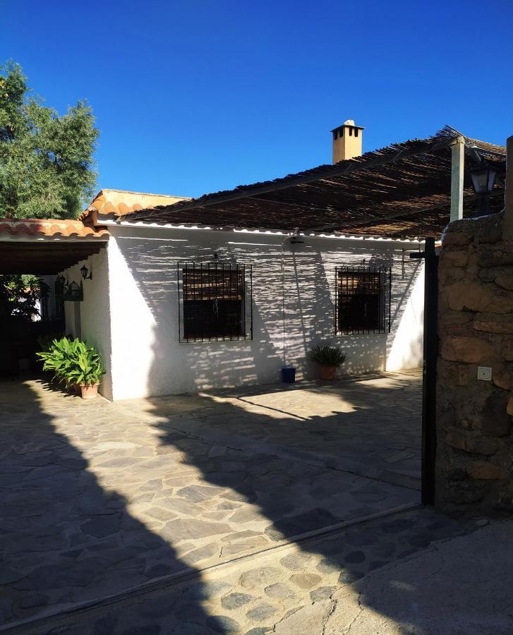奥尔希瓦Cortijo Lalo别墅 外观 照片